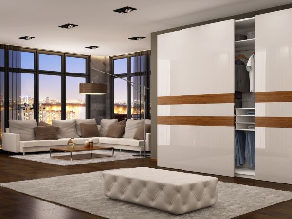 Jak správně navrhnout vnitřní uspořádání vestavěné skříně: odborný průvodce